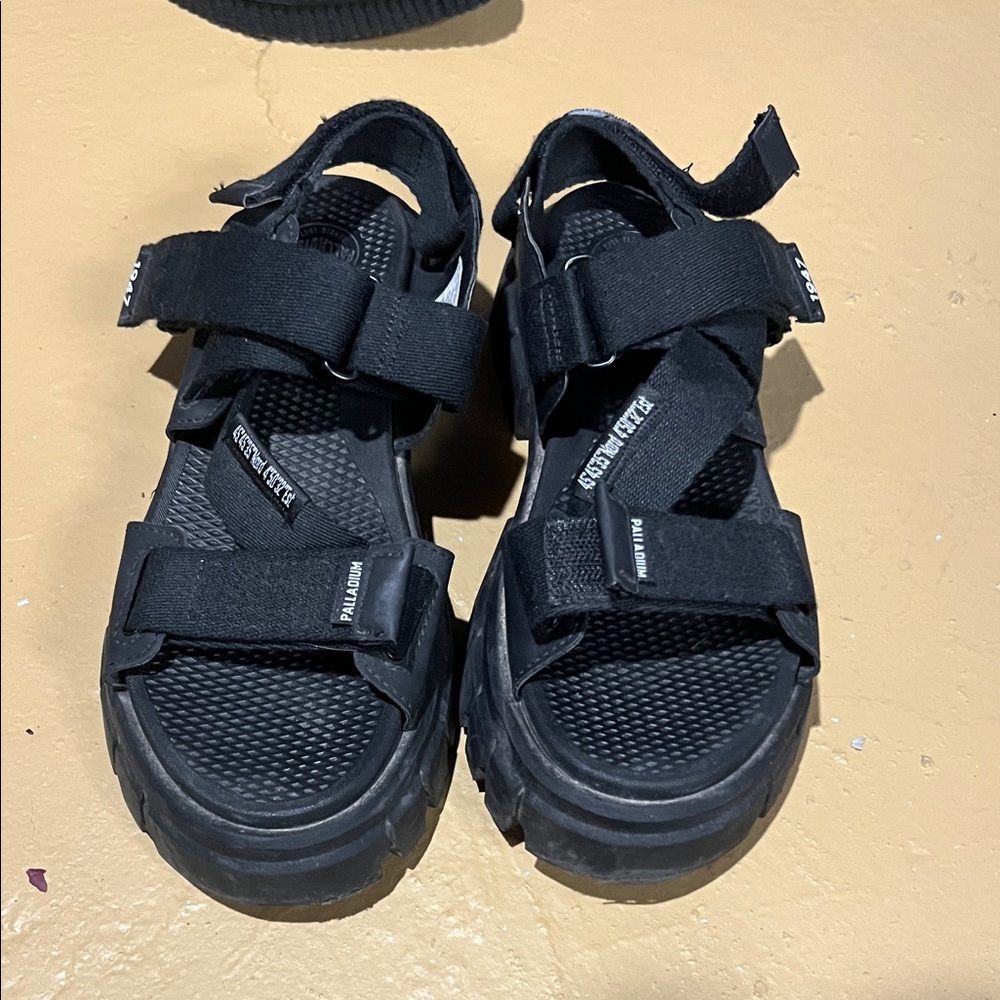 Palladium Black Women's Sandals